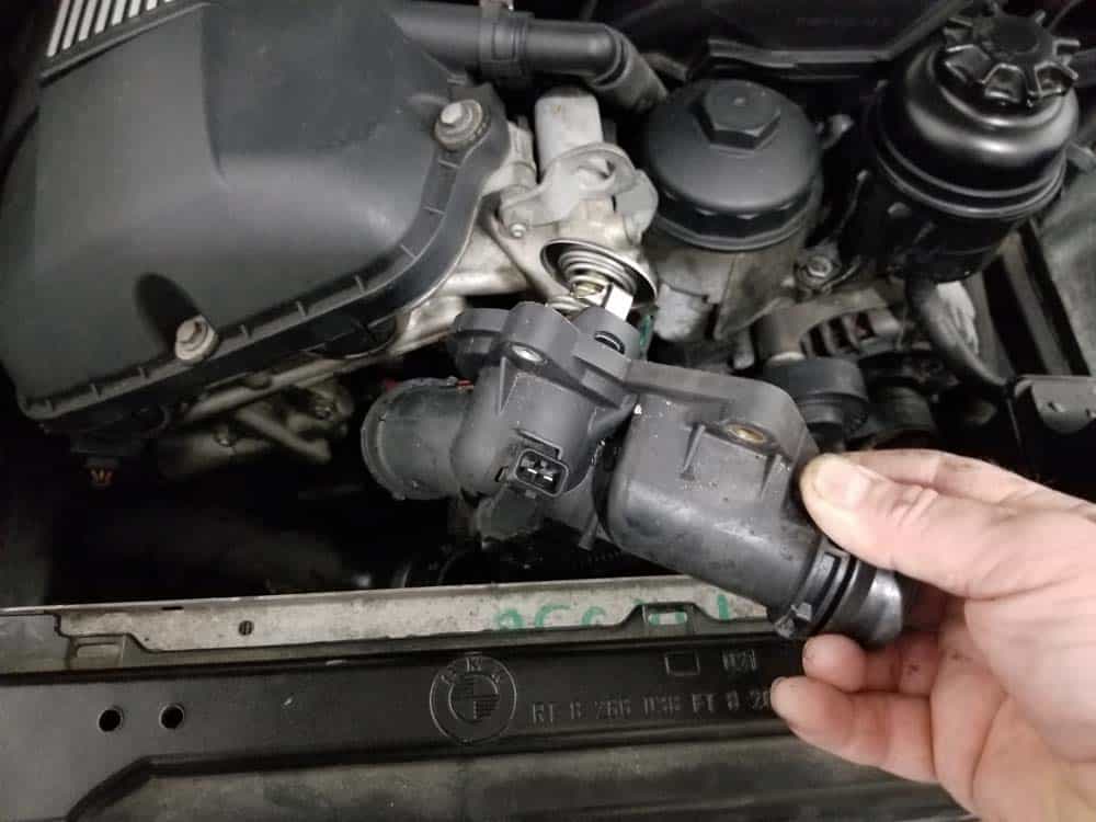 See P0C27 in engine